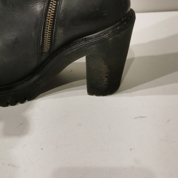 Dr.Martens Magdalena Women's Leather Heeled Chelsea Boots - Picture 9 of 12